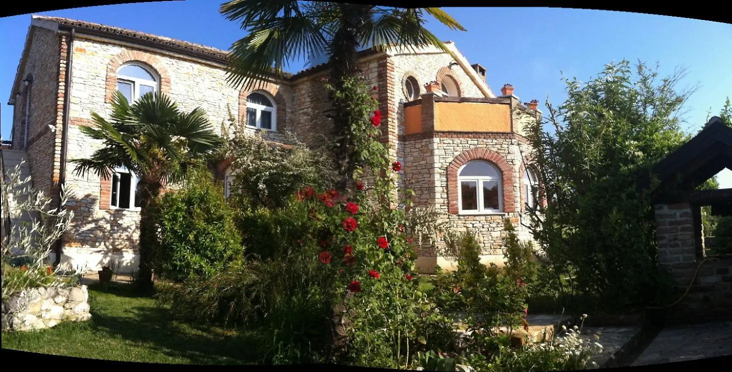 Villa Lucija With Pool And Tennis Court Near Beach Funtana 0*,
