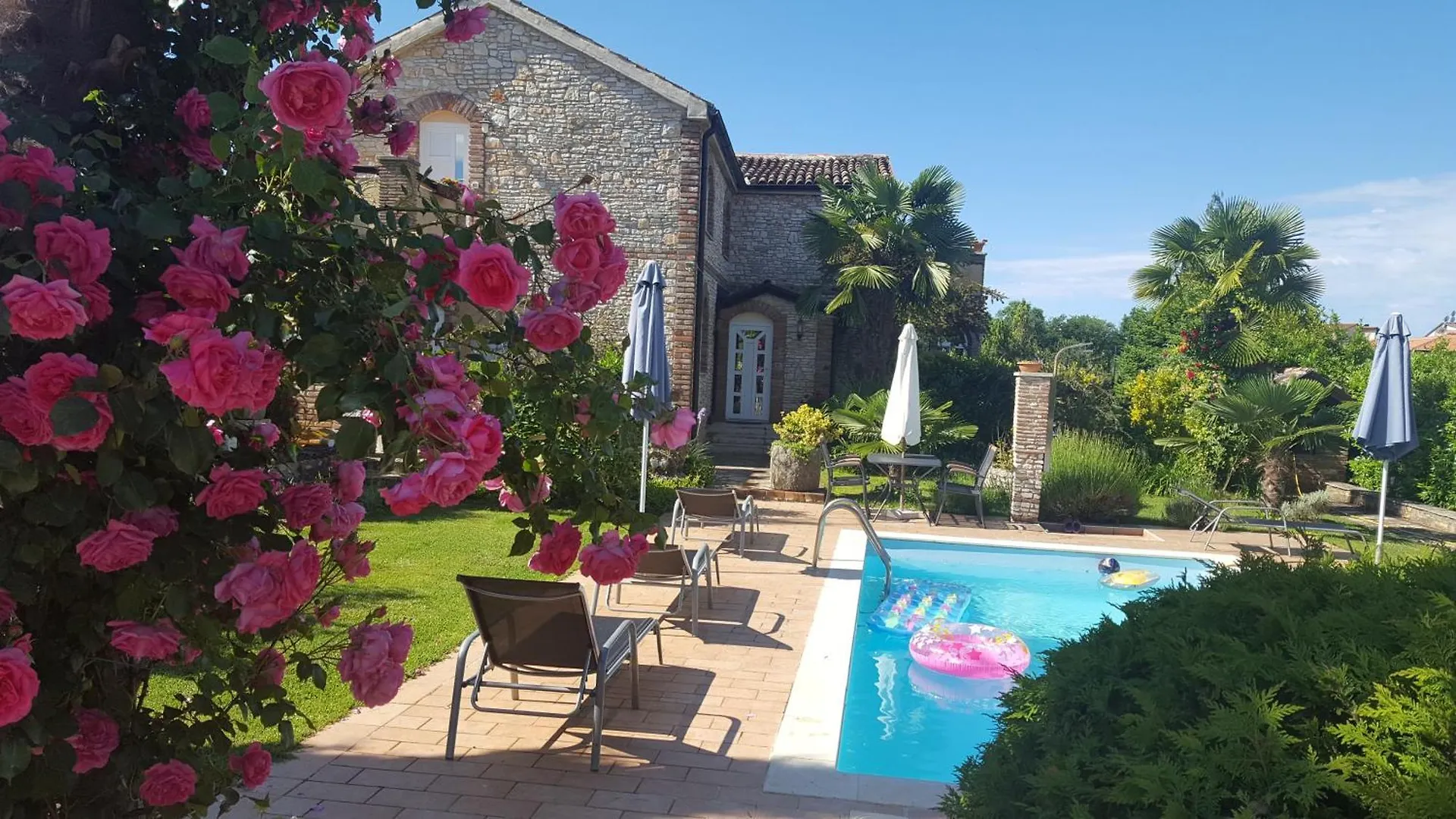 Villa Lucija With Pool And Tennis Court Near Beach Funtana 0*,